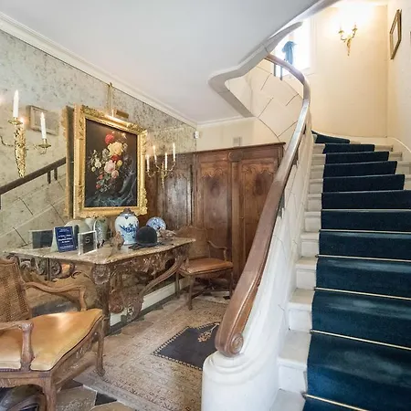 D'hotes Manoir De Montecler